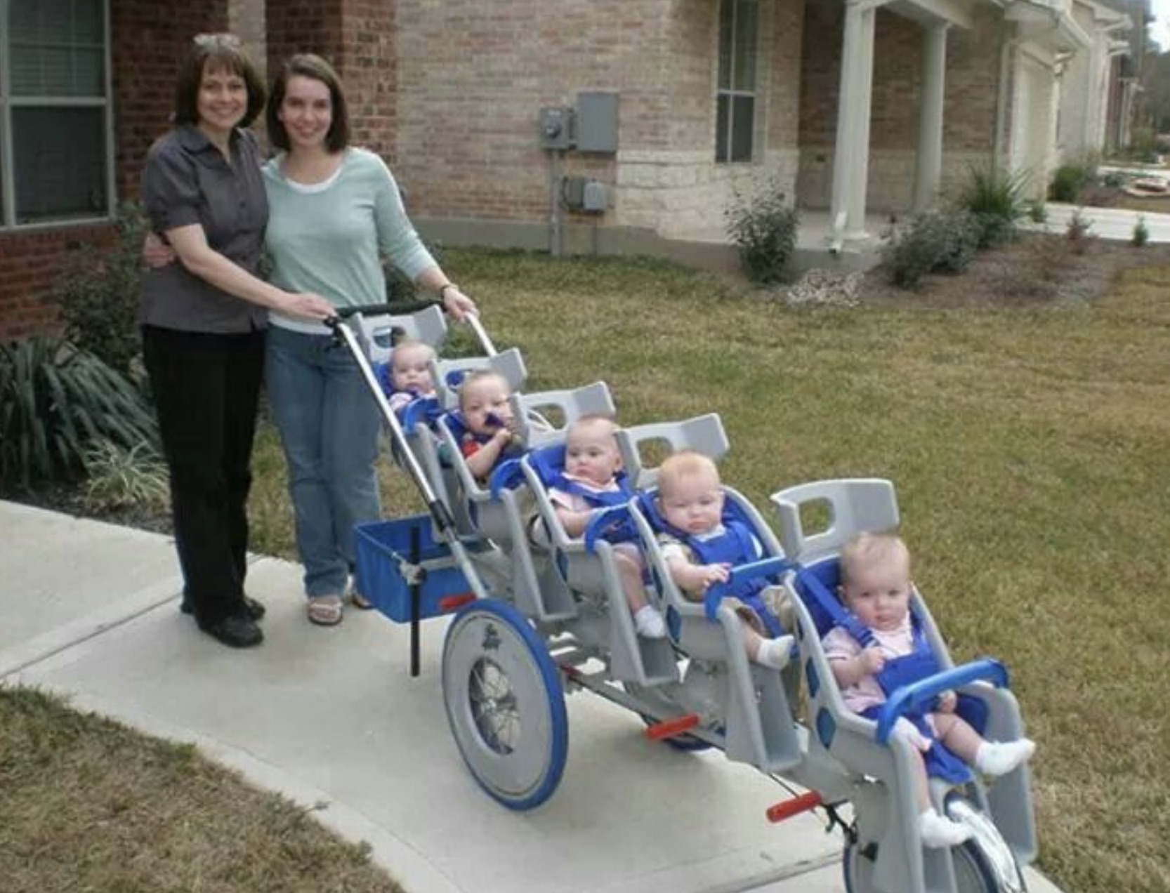 quintuplet quadruplet pram